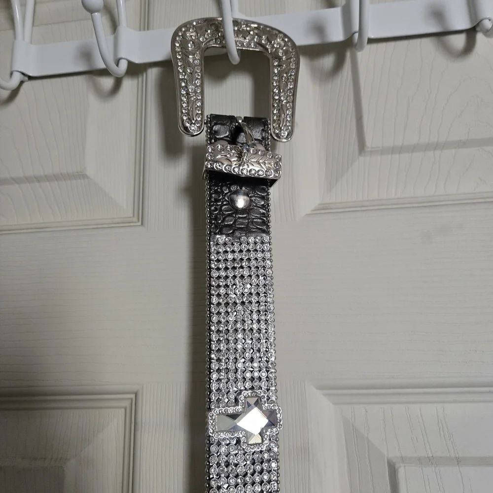 Western Rhinestone Belt - Picture 3 of 3